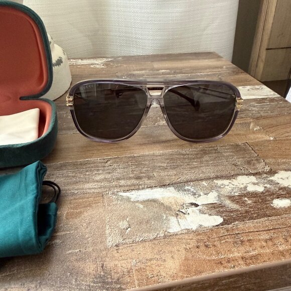 Gucci Aviator Sunglasses main image 7